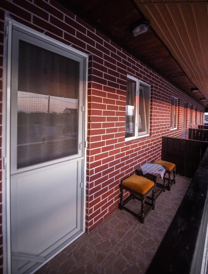 Hotel Casa 4 Odai Douăzeci şi Trei August Exterior foto